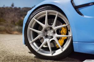 2014 BMW M3 on MORR Wheels