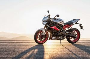 2015 Triumph Street Triple RX