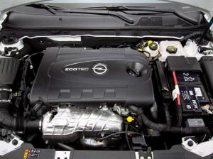 2013 Opel Insignia