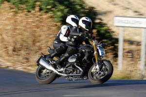 2015 BMW R1200R