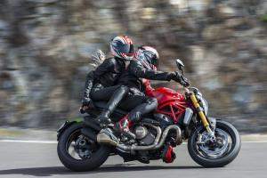 2014 Ducati Monster 1200S