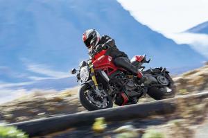 2014 Ducati Monster 1200S