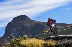 2014 Ducati Monster 1200S