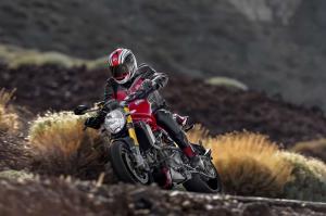 2014 Ducati Monster 1200S
