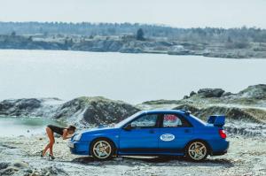 Её любимый автомобиль Subaru