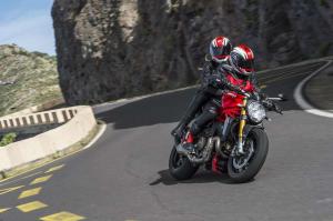 2014 Ducati Monster 1200S