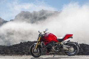 2014 Ducati Monster 1200S