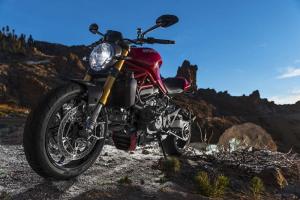 2014 Ducati Monster 1200S