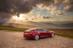 2014 Tesla Model S P85+ UK)