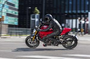 2014 Ducati Monster 1200S