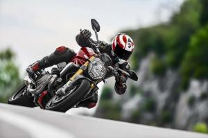 2014 Ducati Monster 1200S