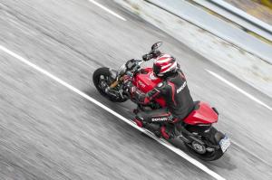 2014 Ducati Monster 1200S