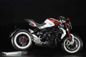 2015 MV Agusta Dragster 800RR