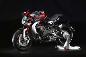 2015 MV Agusta Dragster 800RR
