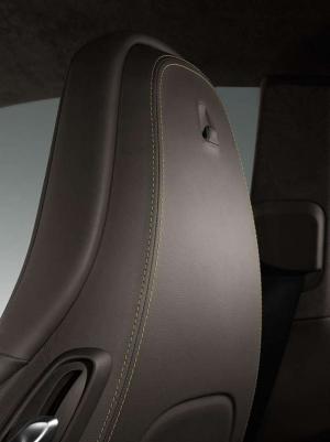 2014 Porsche 911 Turbo by Porsche Exclusive