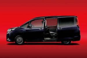 2015 Toyota Esquire Xi Hybrid