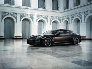 Porsche представляет люкс-версию Panamera за 250 000 евро