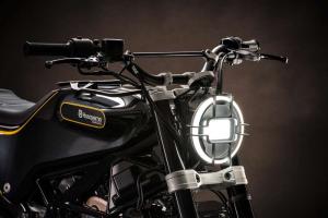 2014 Husqvarna 401 Svartpilen Concept