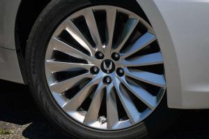 2014 Hyundai Equus