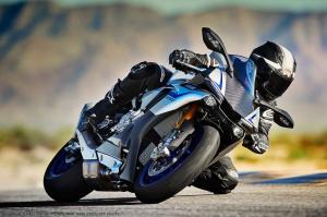 2015 Yamaha YZF-R1M