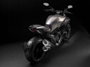 2015 Ducati Diavel Titanium 2015 LE