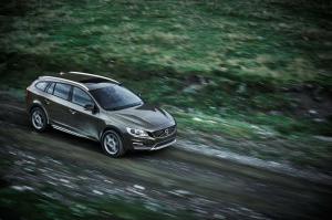 2015 Volvo V60 Cross Country
