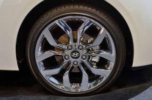 2014 Hyundai Veloster Re:Flex Live From Chicago 2014