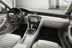 2015 Volkswagen Passat