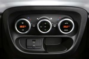 2014 Fiat 500L Beats Edition
