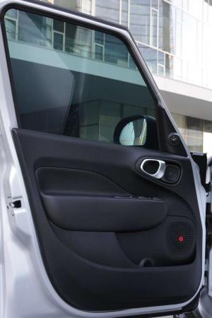 2014 Fiat 500L Beats Edition