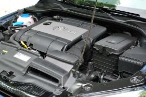 2014 Volkswagen Scirocco R