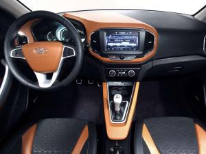 2014 Lada XRAY Concept 2