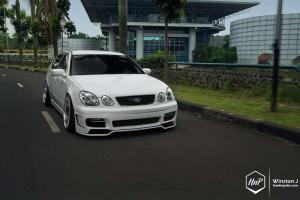 2014 Toyota Aristo in Luxurious Individual Tuning