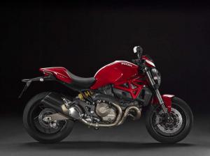 2015 Ducati Monster 821 & Monster 1200 S