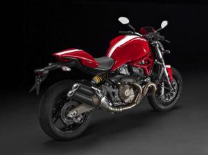 2015 Ducati Monster 821 & Monster 1200 S