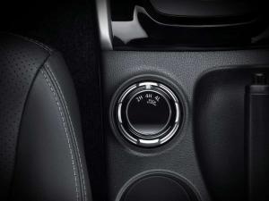 2015 Mitsubishi Triton Double Cab TH)