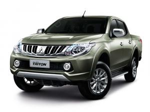 2015 Mitsubishi Triton Double Cab TH)