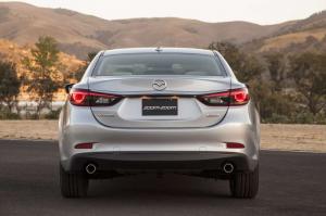 В Лос-Анджелесе показали обновленный седан Mazda6