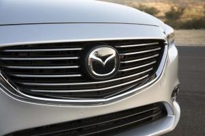 В Лос-Анджелесе показали обновленный седан Mazda6