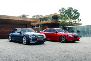 2015 Chrysler 300C Platinum и 2015 Chrysler 300S