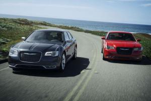 2015 Chrysler 300C Platinum и 2015 Chrysler 300S
