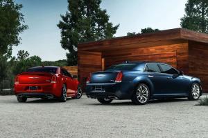 2015 Chrysler 300C Platinum и 2015 Chrysler 300S