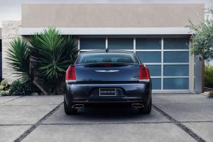 2015 Chrysler 300C Platinum