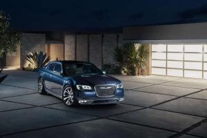 2015 Chrysler 300C Platinum
