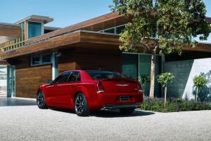 2015 Chrysler 300S