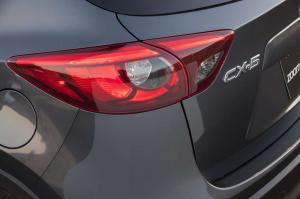2015 Mazda CX-5 US)