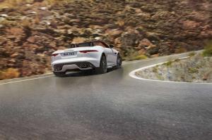 2015 Jaguar F-Type R AWD