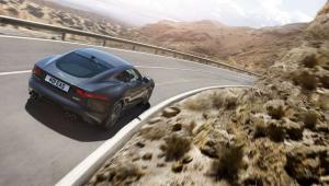 2015 Jaguar F-Type R Coupe AWD UK)