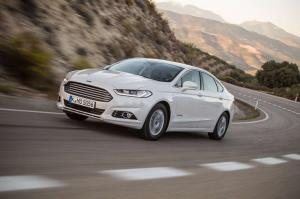 2014 Ford Mondeo Sedan Hybrid