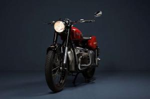 1953 Condor A580